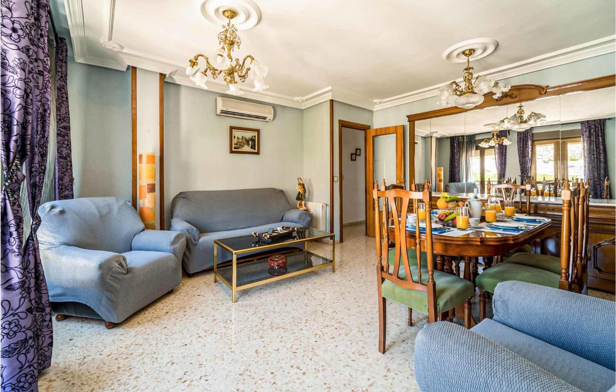 3 Bedroom Cozy Apartment In Pegalajar מראה חיצוני תמונה